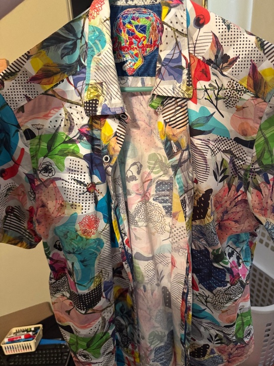 Robert Graham Other - Colorful Robert Graham button up